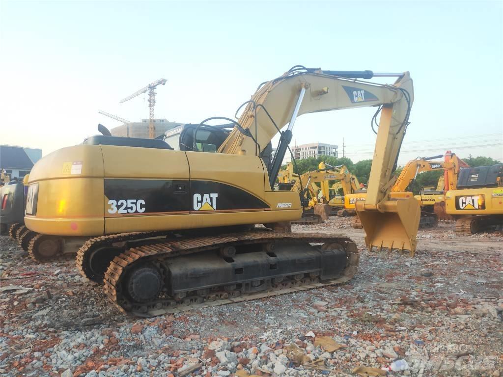CAT 325 C Telakaivukoneet