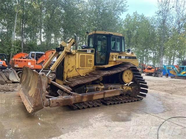 CAT D 6 R Telaketjupuskutraktorit