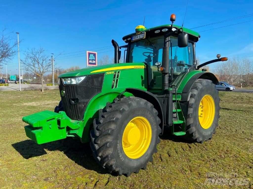 John Deere 7230 R Traktorit