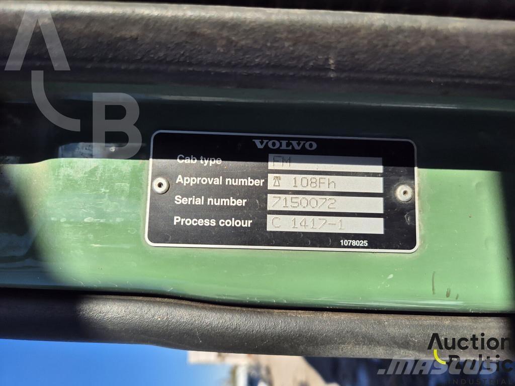 Volvo FM-300 Sora- ja kippiautot