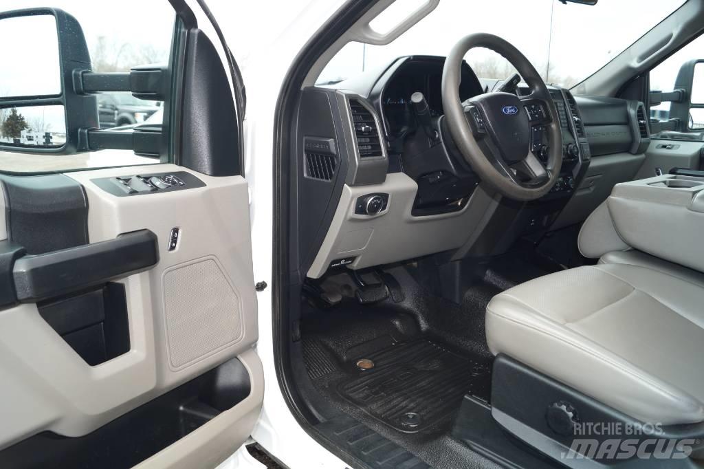 Ford F 350 XL SD Lava-autot