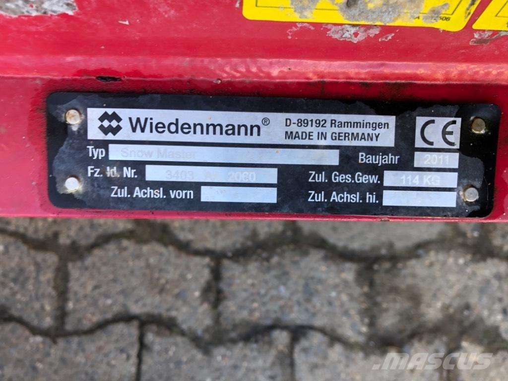 Shibaura ST 324 HST Taajamatraktorit