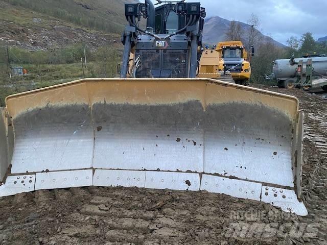 CAT D6 XE Telaketjupuskutraktorit