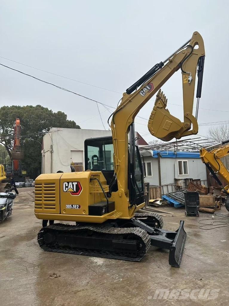 CAT 305.5 Minikaivukoneet < 7t
