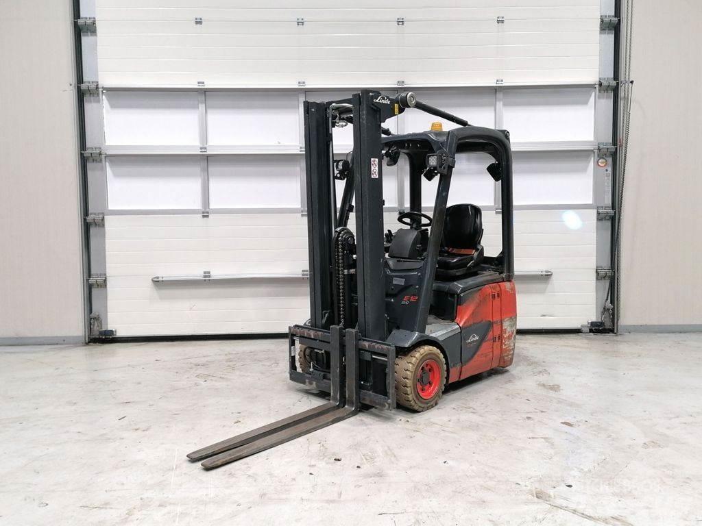 Linde E12-02 Sähkötrukit