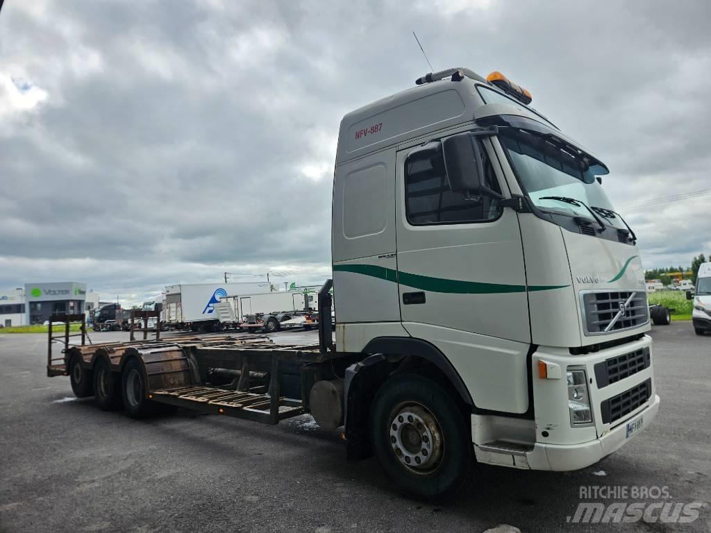 Volvo FH12 8x4 Metsäkoneritilät