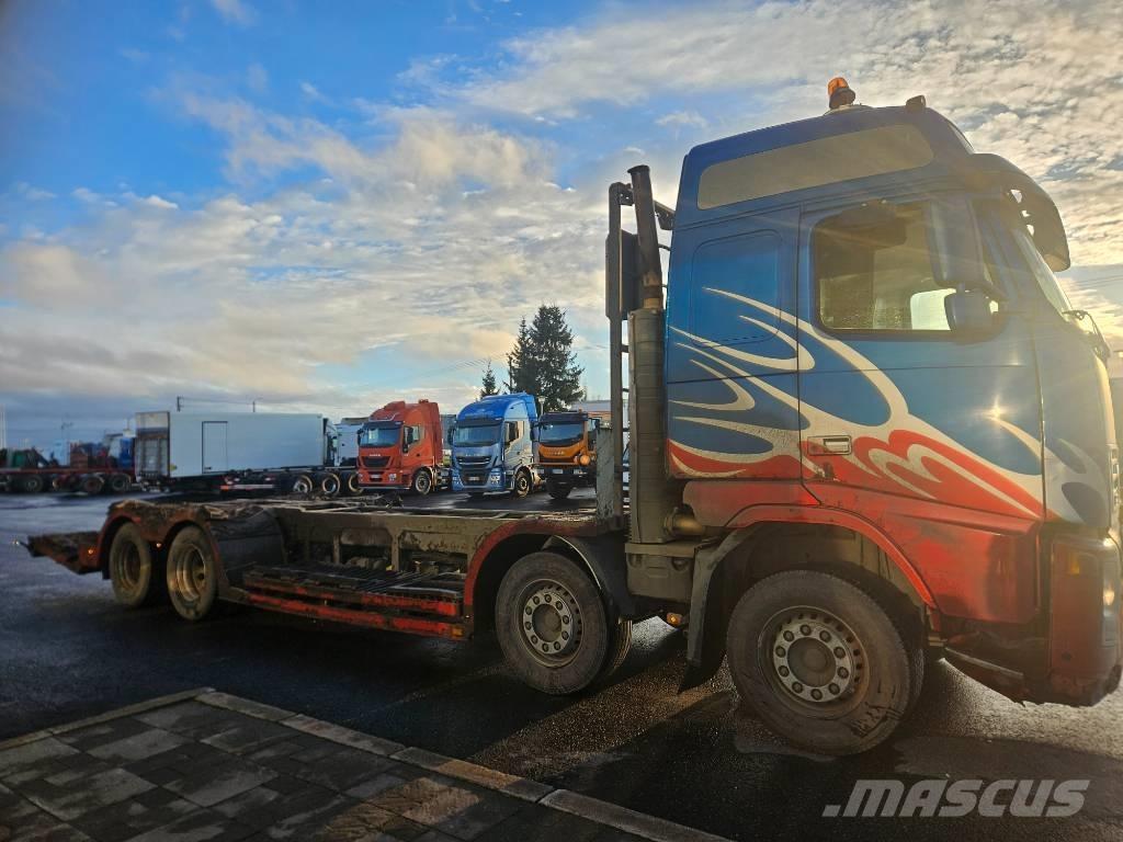 Volvo FH12 8x4 Metsäkoneritilät
