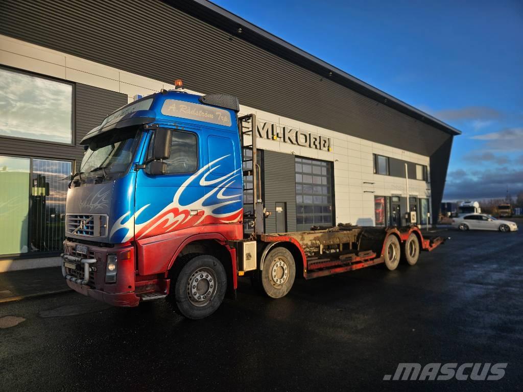 Volvo FH12 8x4 Metsäkoneritilät