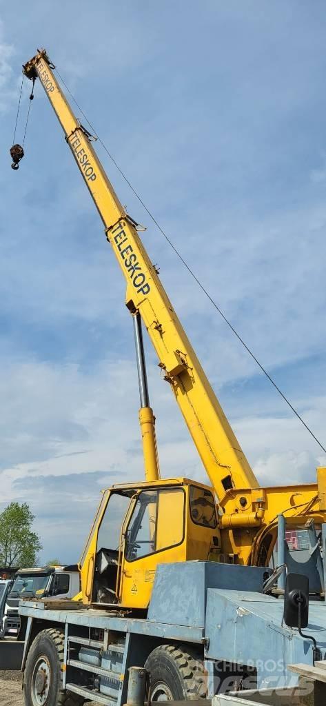 Krupp KMK 2025 Mobiilinosturit