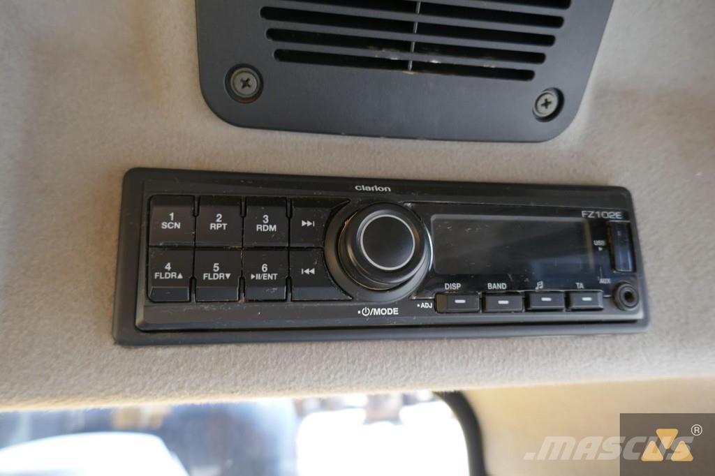 CAT 320FL Telakaivukoneet