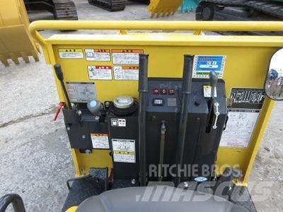 Yanmar C12R-B Teladumpperit