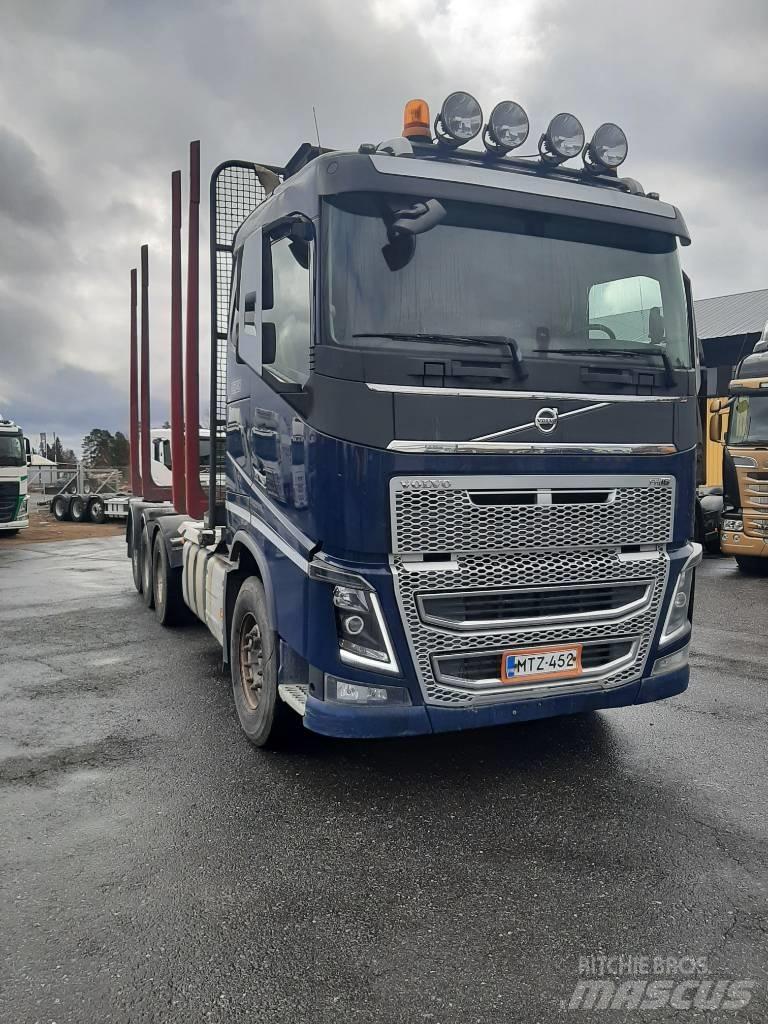 Volvo FH 16 Puuautot
