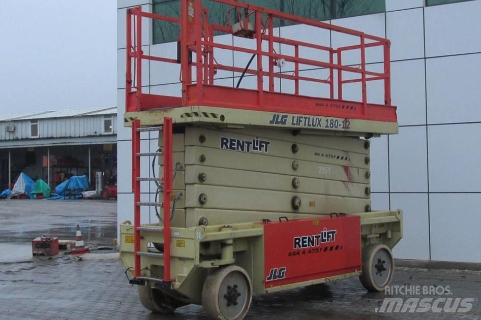 JLG 180-12 Saksilavat