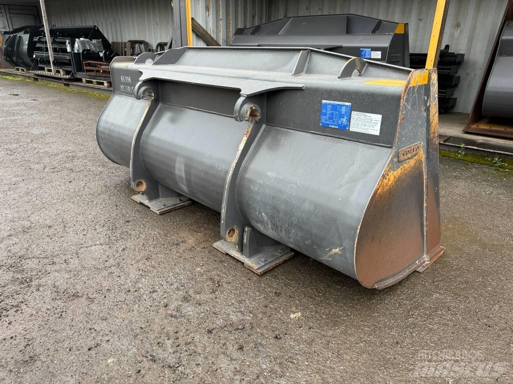 Volvo 1.6m Bucket Kauhat