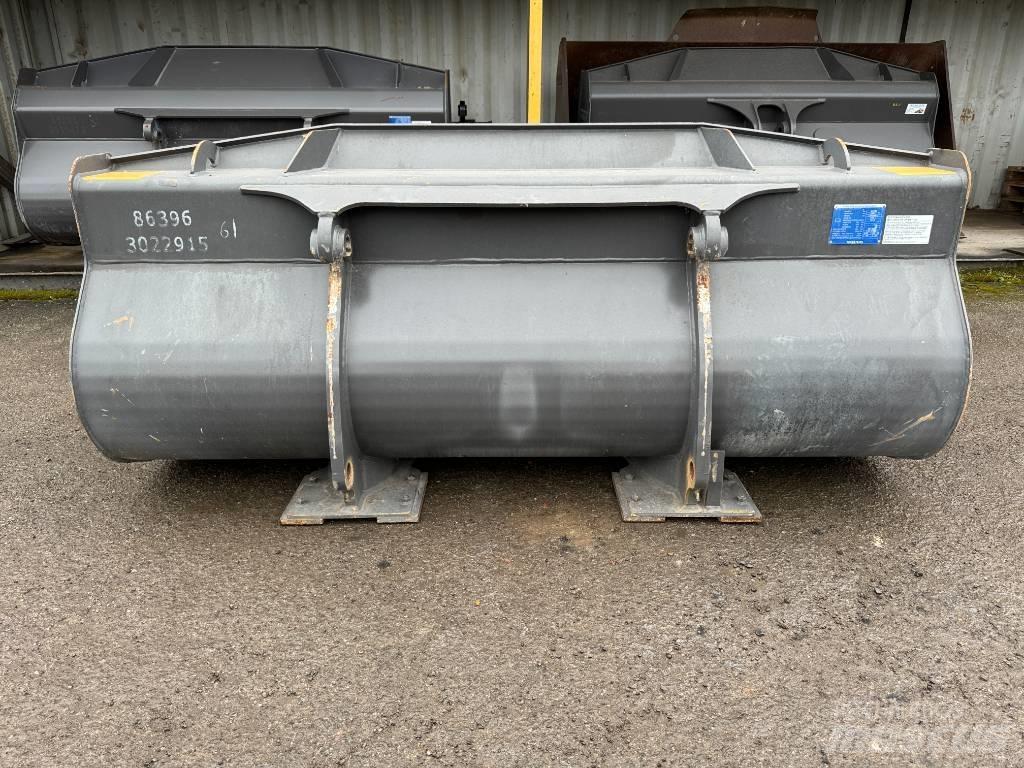 Volvo 1.6m Bucket Kauhat