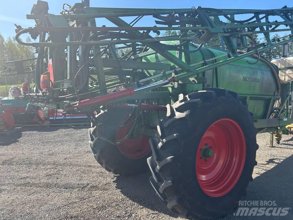 Moteska M2500 Hinattavat ruiskut