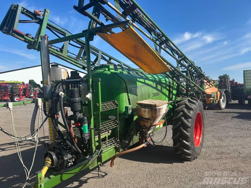 Moteska M2500 Hinattavat ruiskut
