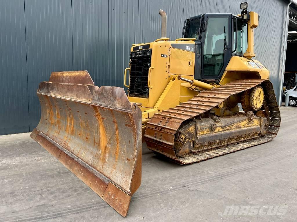 CAT D6N LGP Telaketjupuskutraktorit