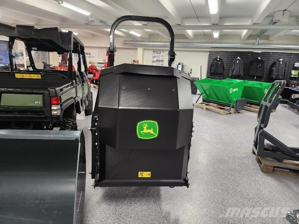 John Deere 950R Päältäajettavat ruohonleikkurit