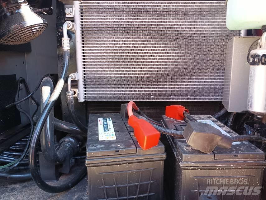 Hitachi ZX 120 Midikaivukoneet 7t - 12t