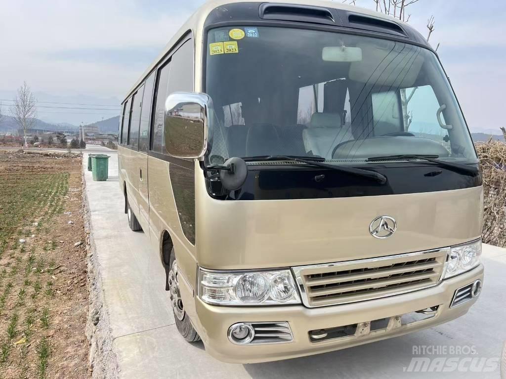 Toyota Coaster Linjaliikennebussit