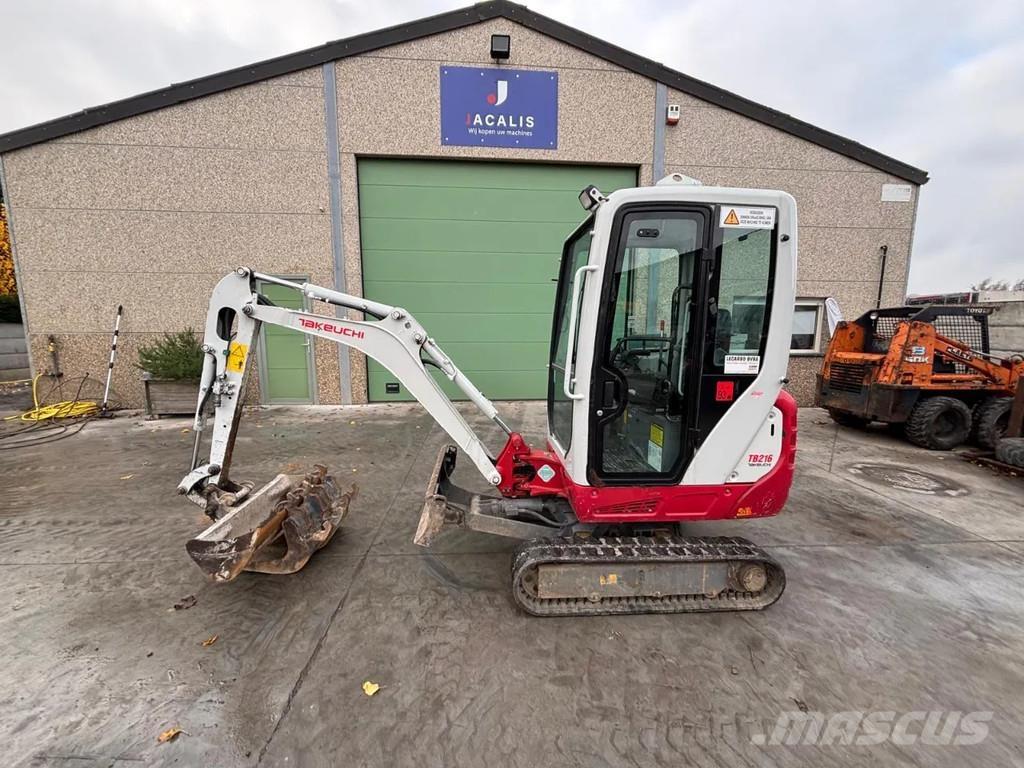 Takeuchi TB216 Minikaivukoneet < 7t