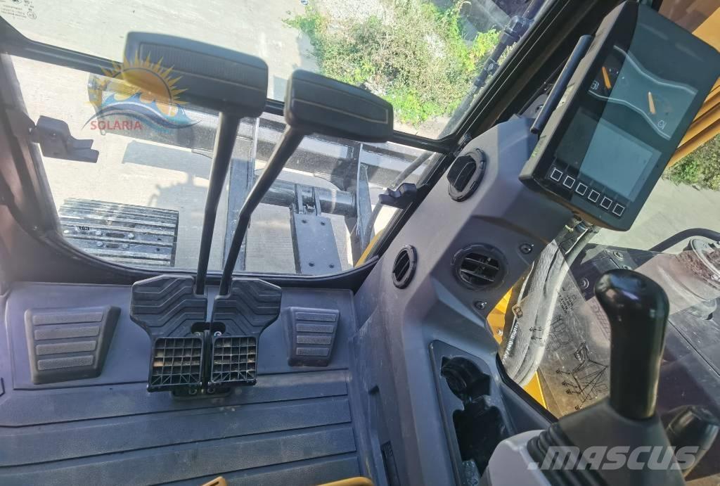 CAT 306 Minikaivukoneet < 7t