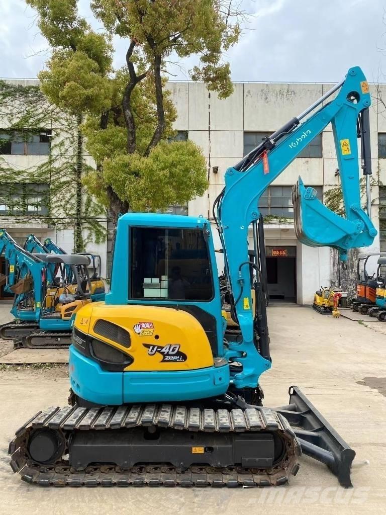 Kubota U40 Minikaivukoneet < 7t