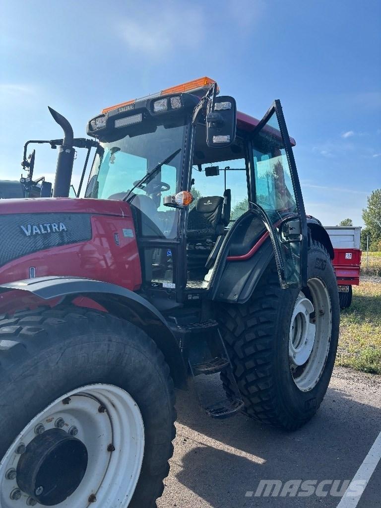 Valtra 191 HITECH Traktorit