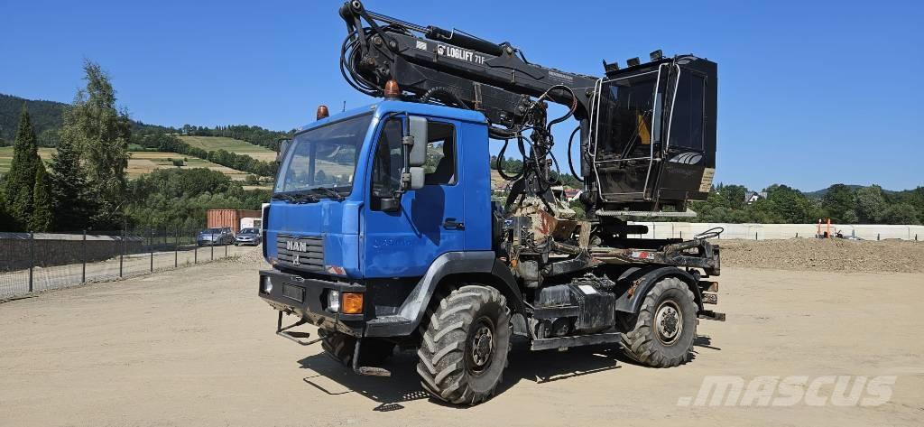 MAN LE 10.180 Nosturiautot