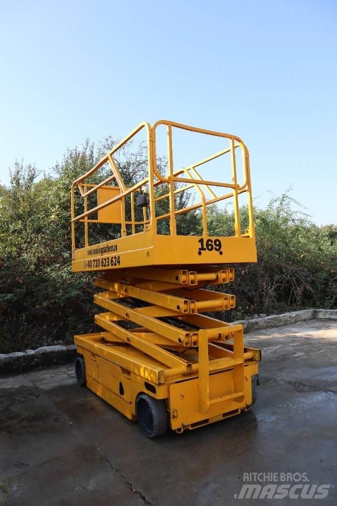 Haulotte Compact 10 Saksilavat