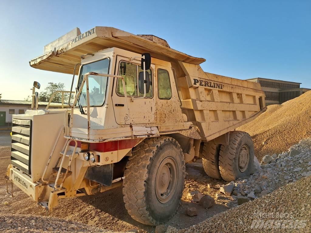 Perlini DP-605 Maansiirtoautot