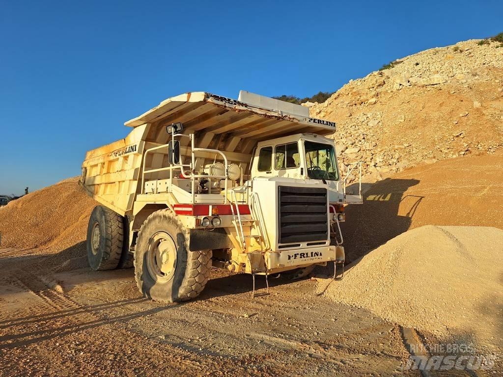 Perlini DP-605 Maansiirtoautot