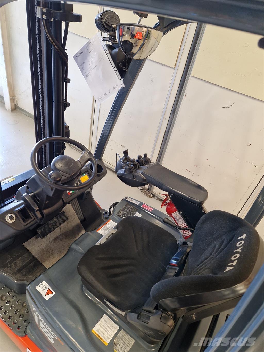 Toyota 8FBE15T Sähkötrukit