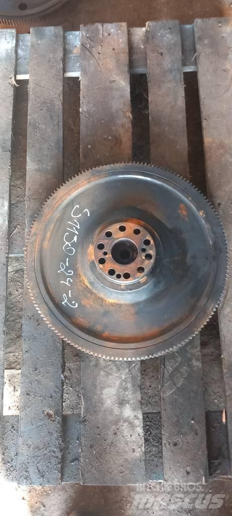 Scania R 440.   1805086 Moottorit