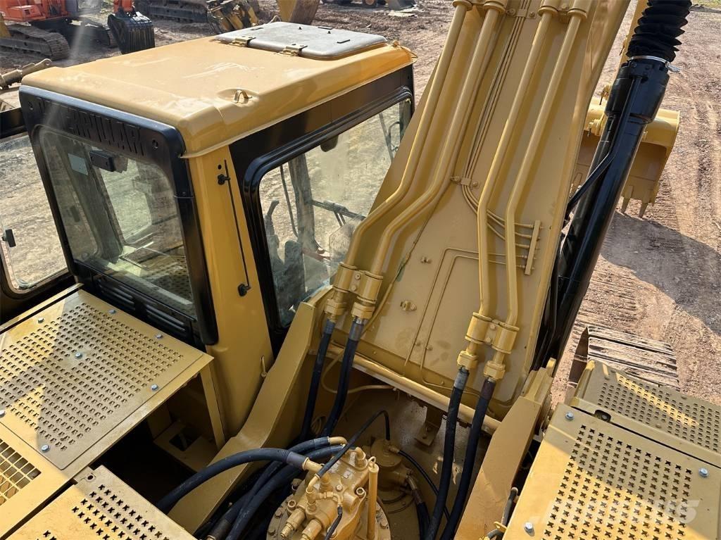 CAT 330 B L Telakaivukoneet