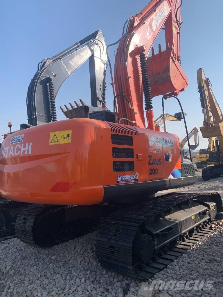 Hitachi 200 Telakaivukoneet