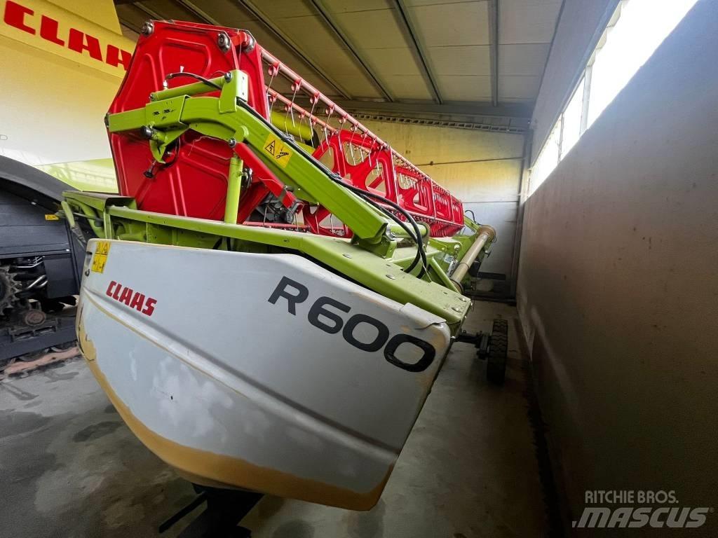 CLAAS LEXION 750 ACR Leikkuupuimurit