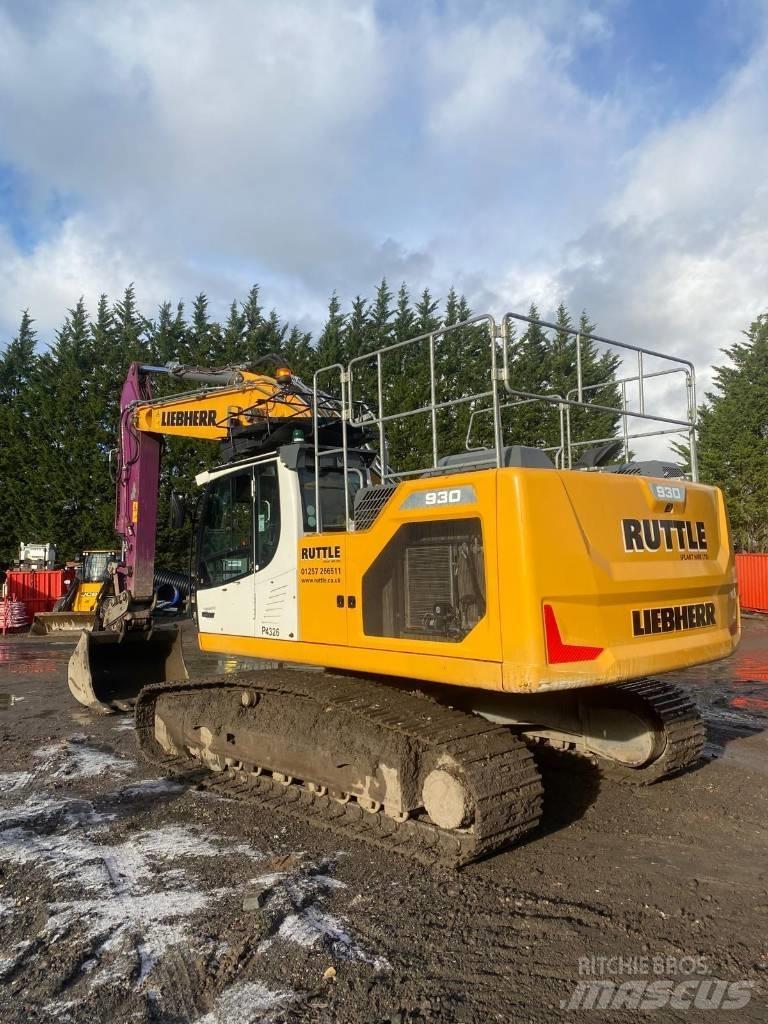 Liebherr R 930 LC Telakaivukoneet