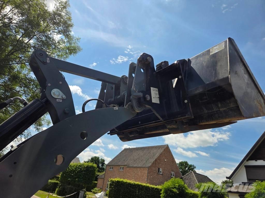 GiANT G2700HD X-TRA Yleiskuormaajat