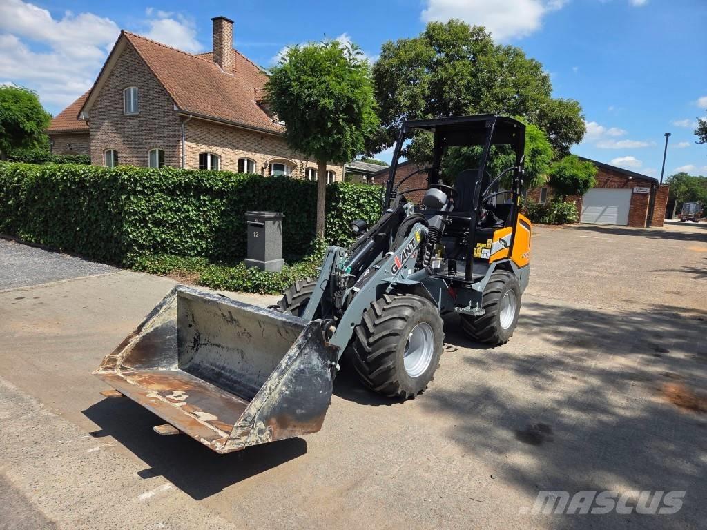 GiANT G2700HD X-TRA Yleiskuormaajat