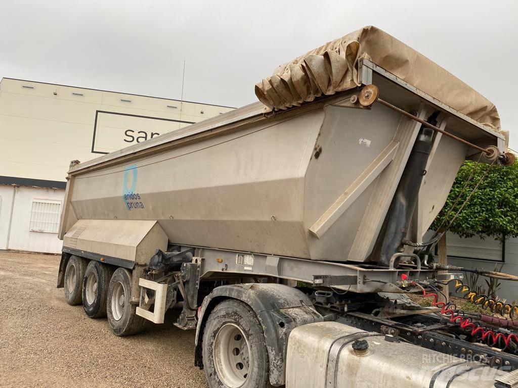 Lecitrailer D-2440 Kippipuoliperävaunut
