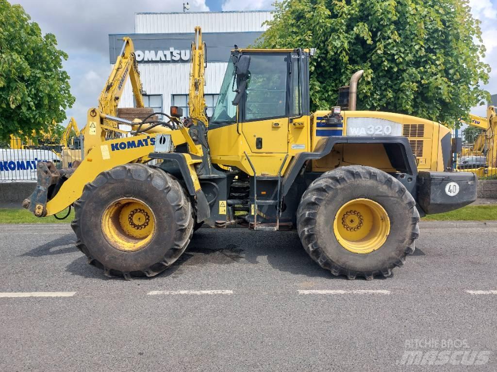 Komatsu WA320-5 Pyöräkuormaajat