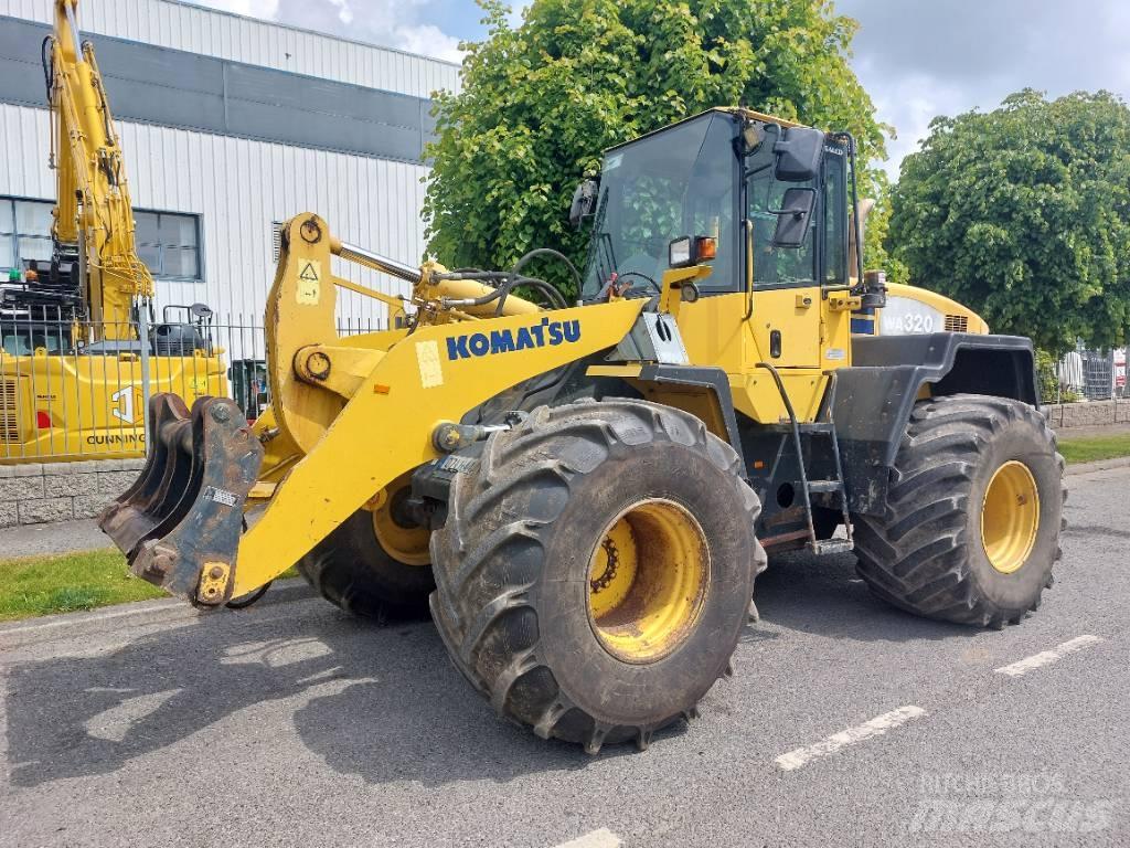 Komatsu WA320-5 Pyöräkuormaajat
