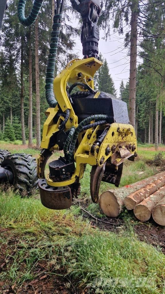 John Deere 1270 G Harvesterit