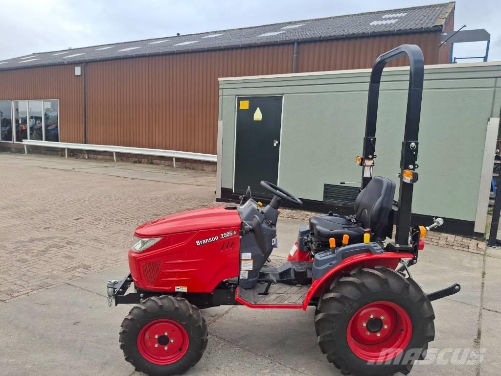 Branson 2505 h Traktorit