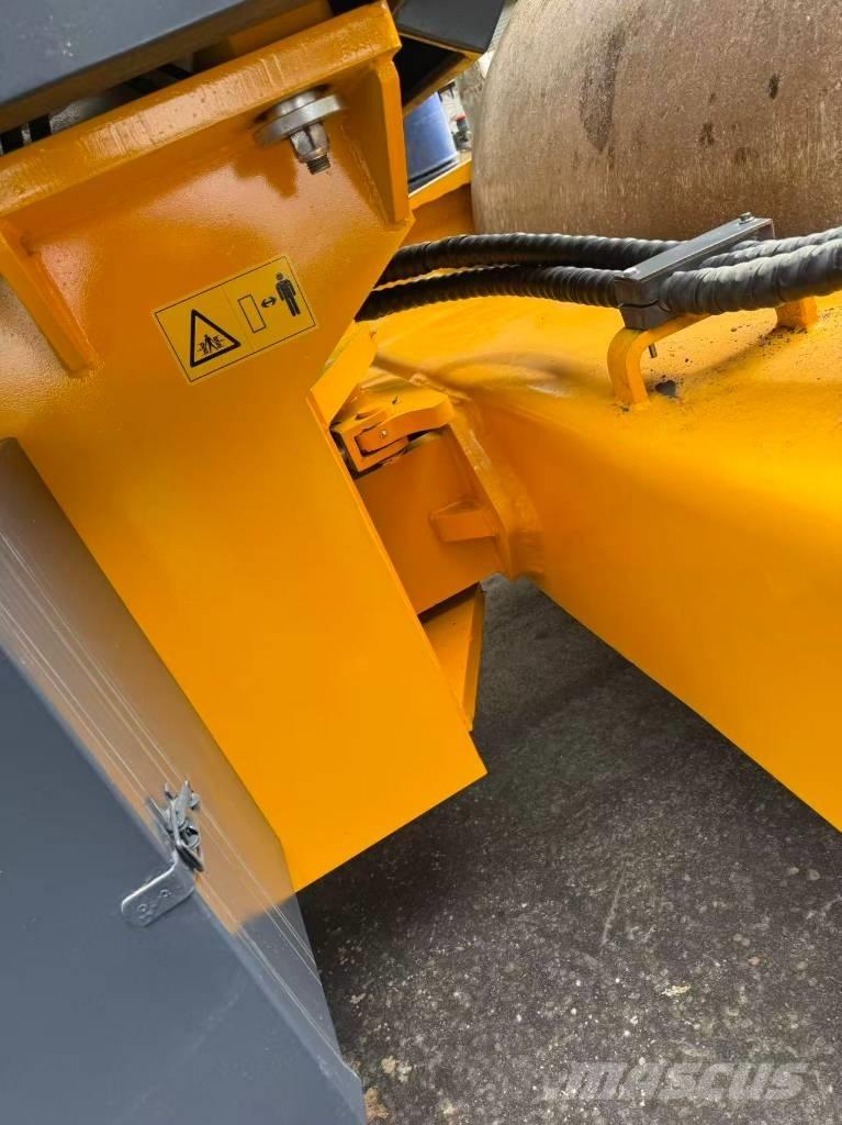 XCMG XS 223 J Yksivalssijyrät