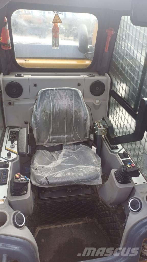 XCMG XC7-TV12 Telakuormaajat