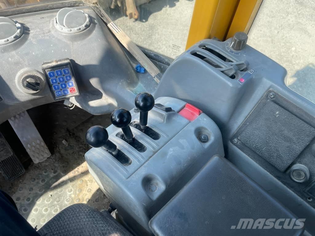 Volvo L 50 D Pyöräkuormaajat