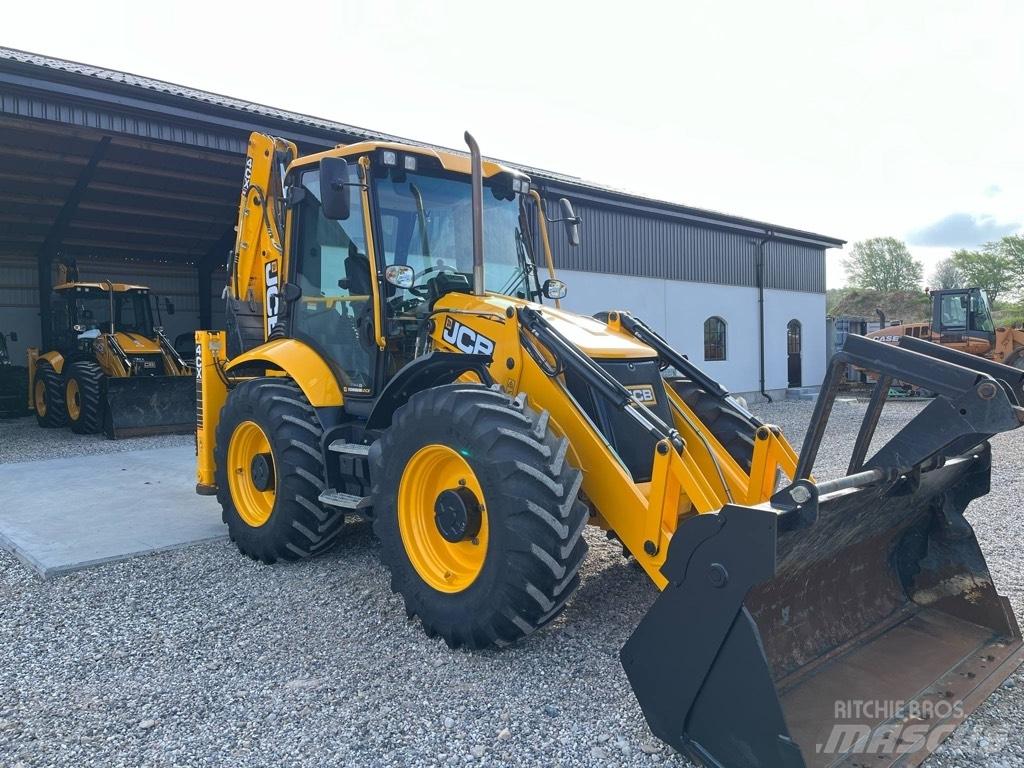 JCB 4 CX Pro Kaivurikuormaajat